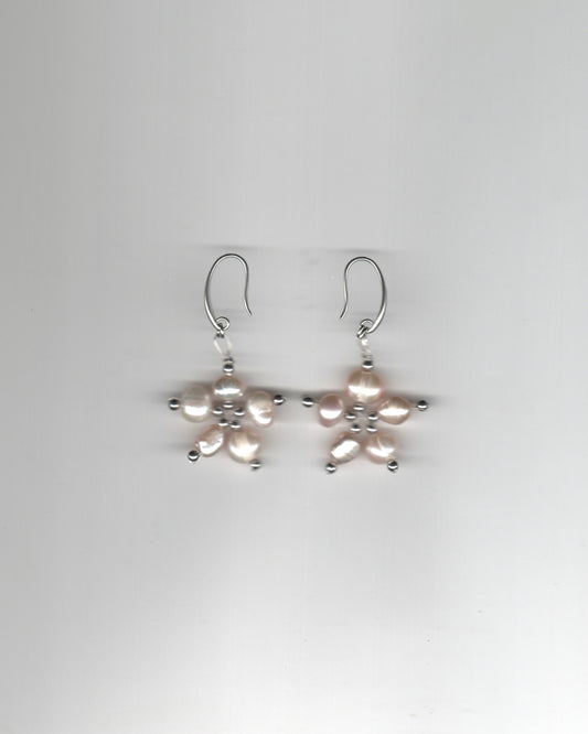 Freshwater Pearl Earrings in Tinted Ivory