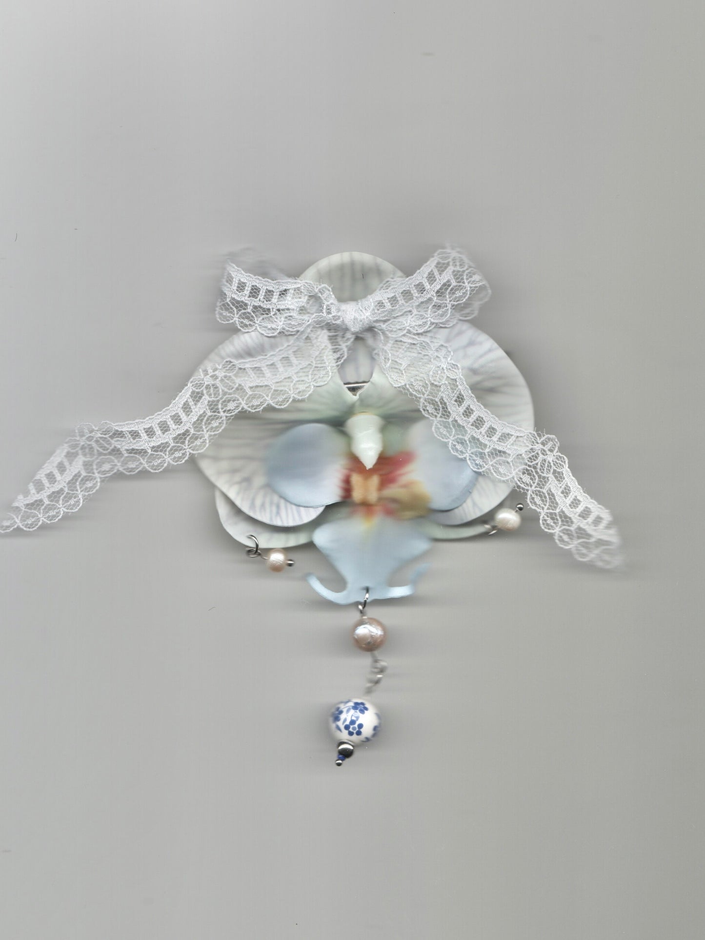 Porcelain Pierced Orchid Hairclip