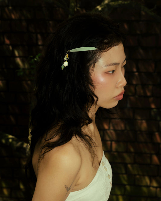 Button & Snowdrop Flower Hairpin