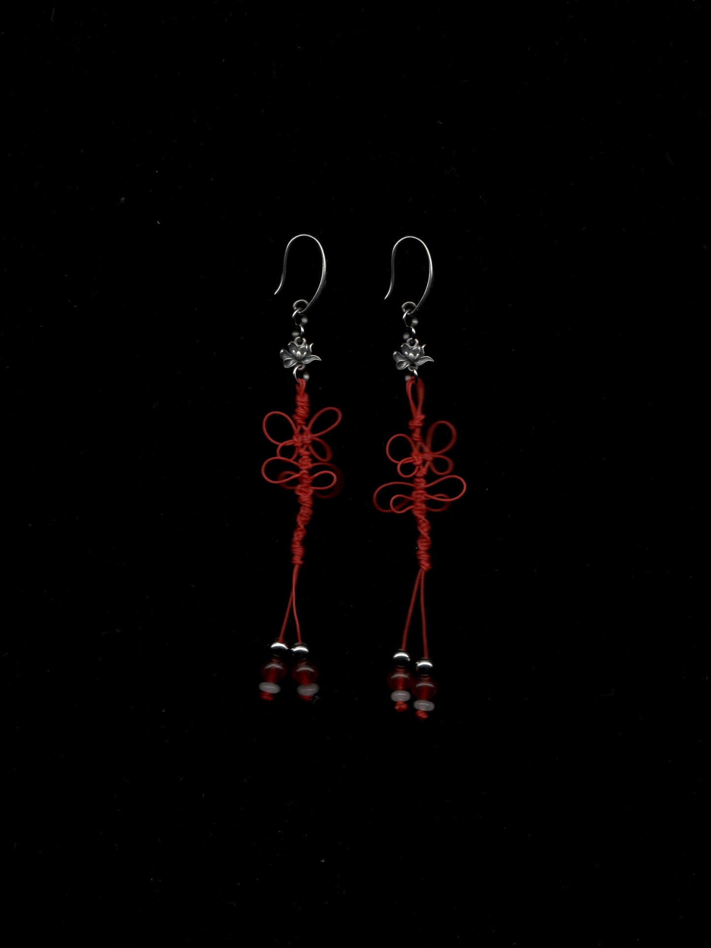 蝴蝶结 Knotted Butterfly Earrings