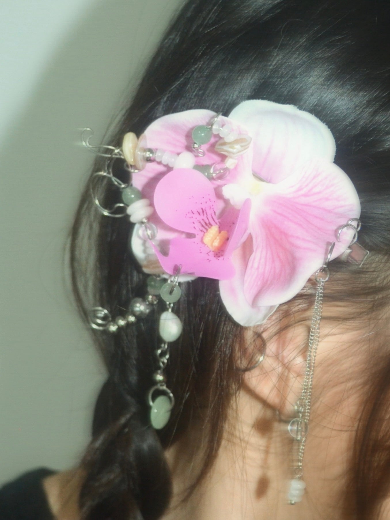 Vanda Pierced Orchid Hairclip