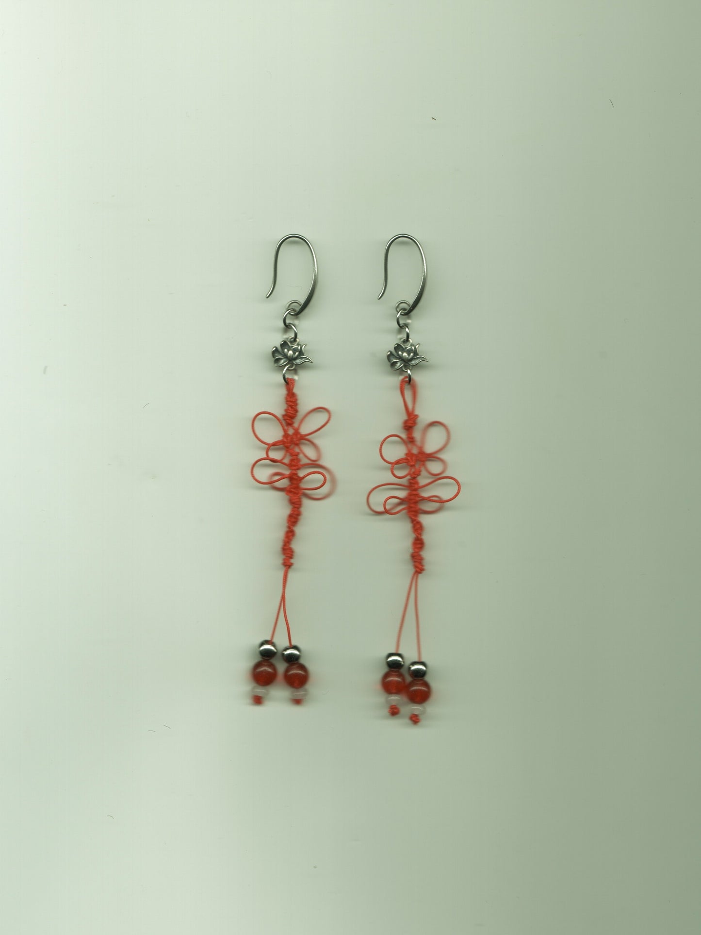 蝴蝶结 Knotted Butterfly Earrings