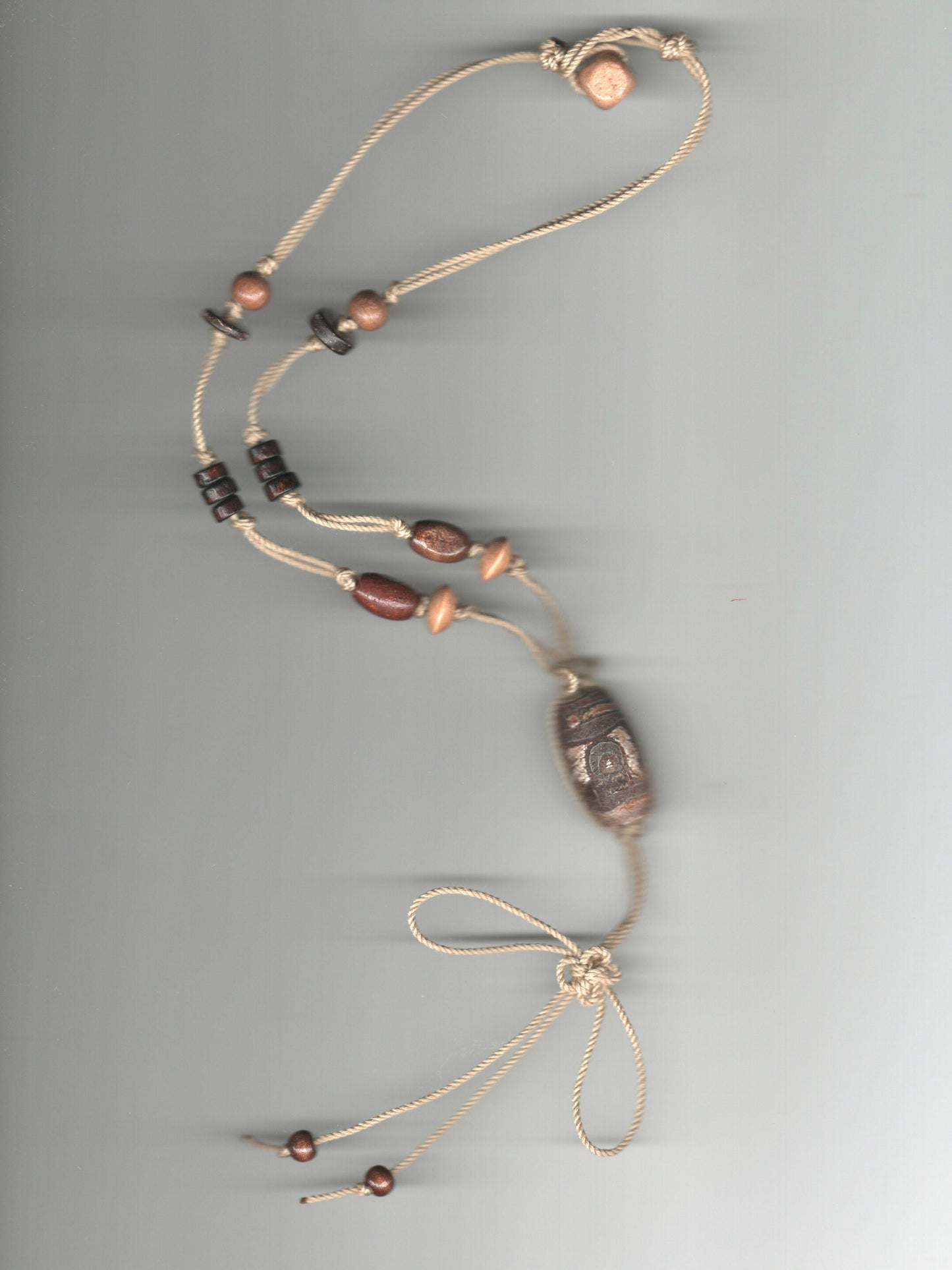 Gǔ Barrel Knotted Necklace